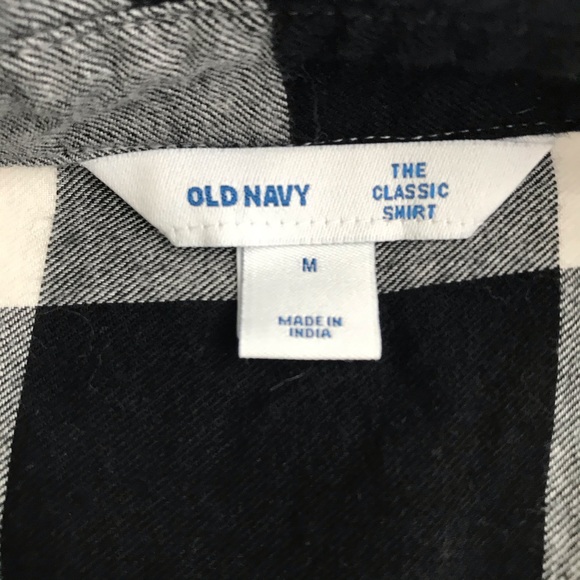 Old Navy classic buffalo plaid cotton button down - Picture 2 of 4